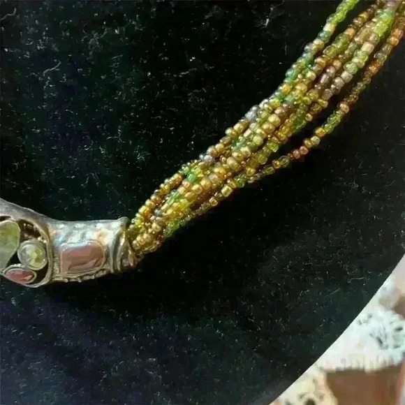 Vintage Multi-Strand Green Seed Bead Necklace w/ Enameled Rhinestone Enhancer - Picture 3 of 6
